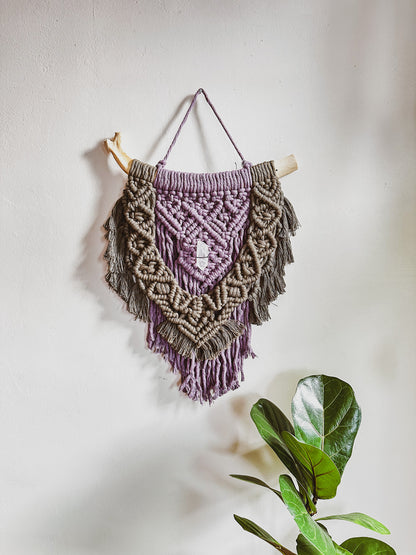 Rib Bone Lavender Hanging, Quartz Center